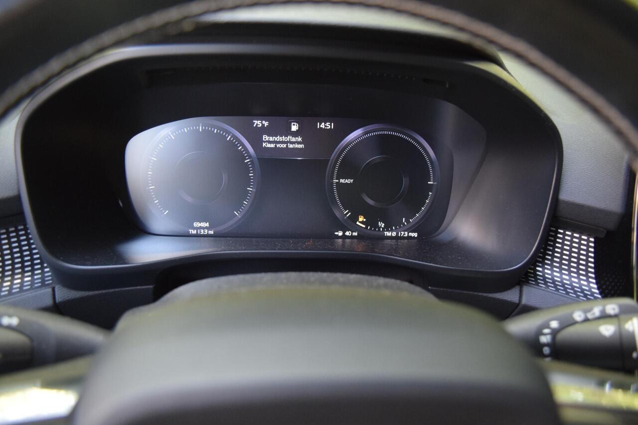 Volvo XC40 1.5 T4 Recharge R-Design met Stoelvw/Cam/Nav