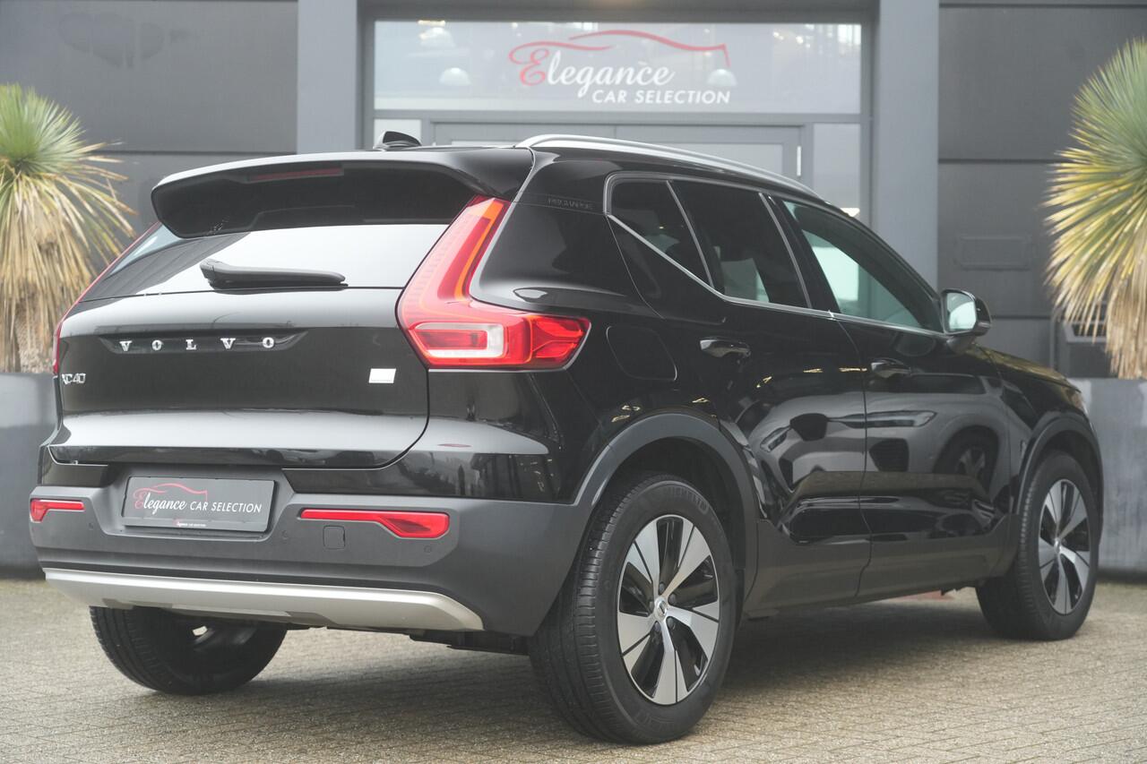 Volvo XC40 1.5 T5 Recharge Inscription 262pk Panoramadak/Navigatie/360Camera