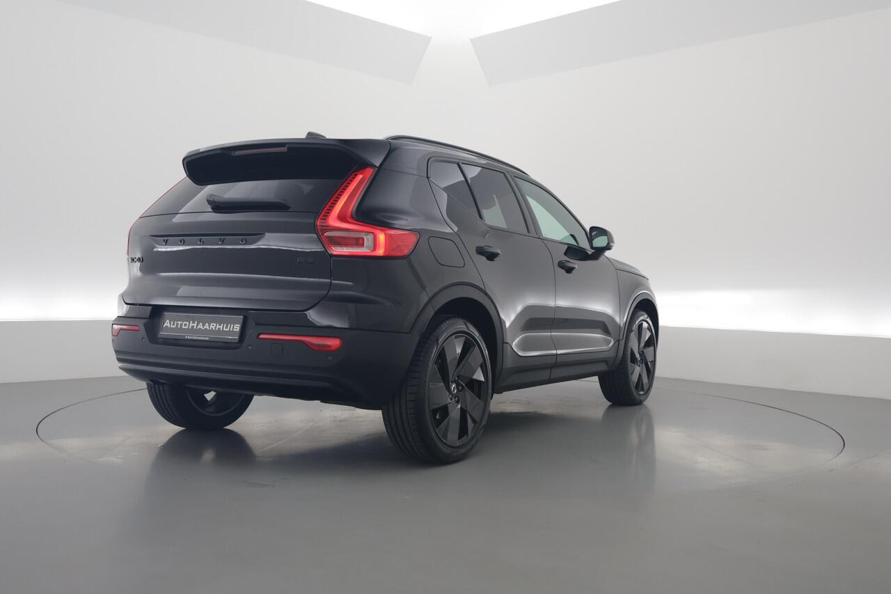Volvo XC40 2.0 B3 Black Edition | Adapt. Cruise | Dodehoek | 360cam | CarPlay | Harman Kardon