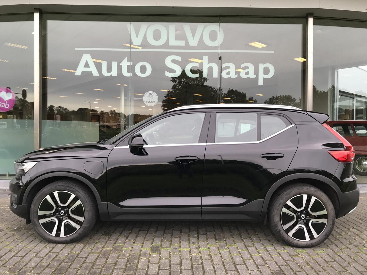 Volvo XC40 1.5 T5 Recharge Inscription | Rijklaar incl 12 mnd Bovag | Panoramadak Keyless Harman/Kardon 360 camera