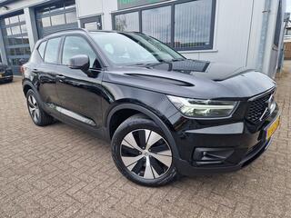 volvo-xc40-1.5-t4-recharge-r-design