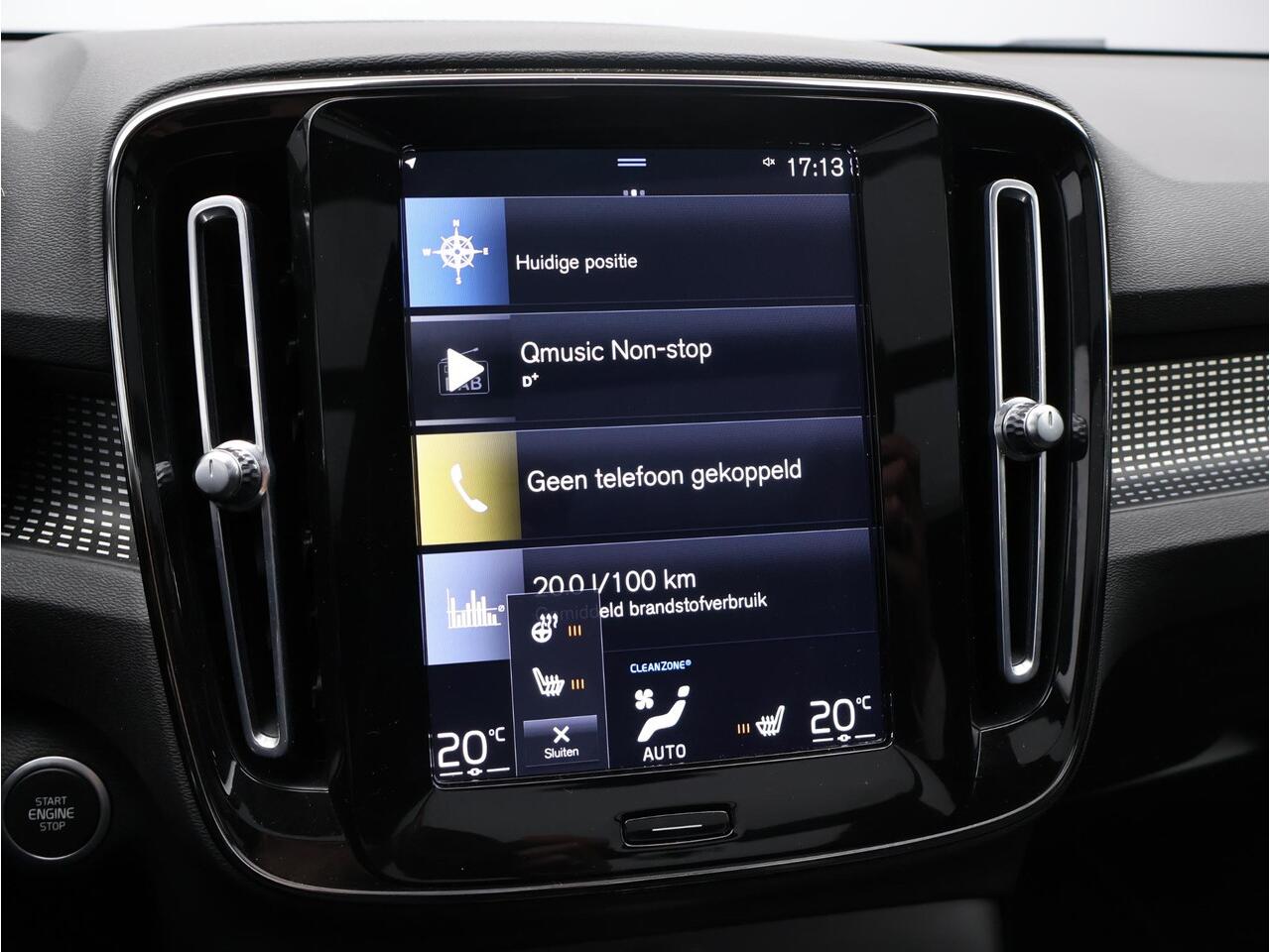 Volvo XC40 T5 Recharge R-Design / Trekhaak / Pano. Dak / Stoel- + stuurwielverwarming / 360 camera / Harman Kardon Audio / Elek. verstelbare stoelen / Pilot Assist