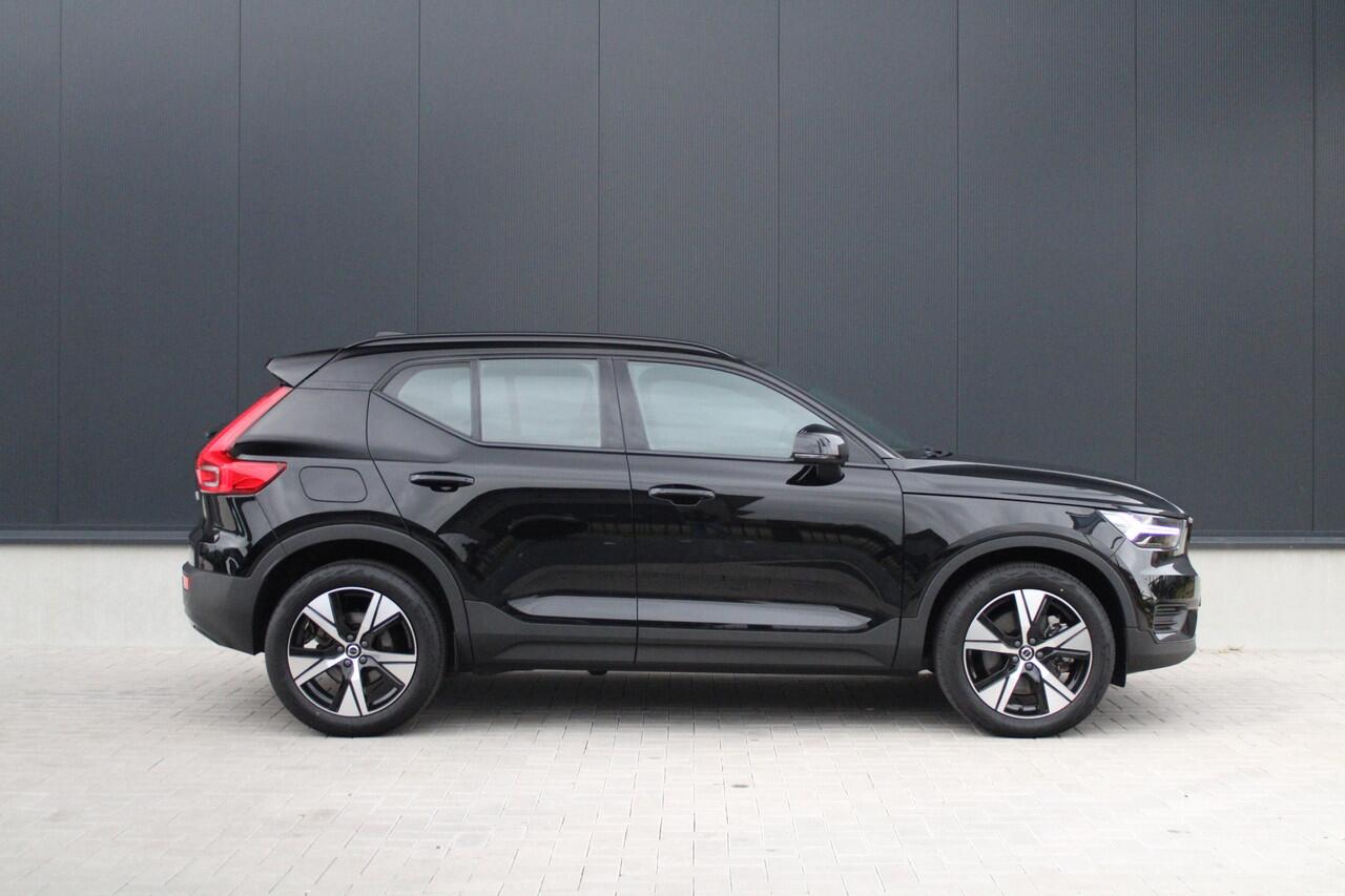 Volvo XC40 1.5 T4 Recharge R-Design - Navi - Camera - H&K - Stoel-Stuurverwarming - Rijklaar