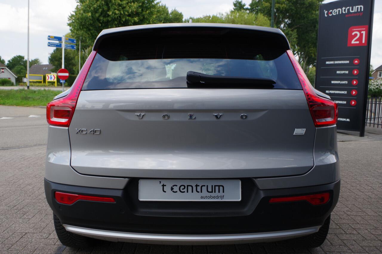 Volvo XC40 1.5 T4 211 PK Plug-in hybrid Core Bright, Camera, LED, Cruise Control