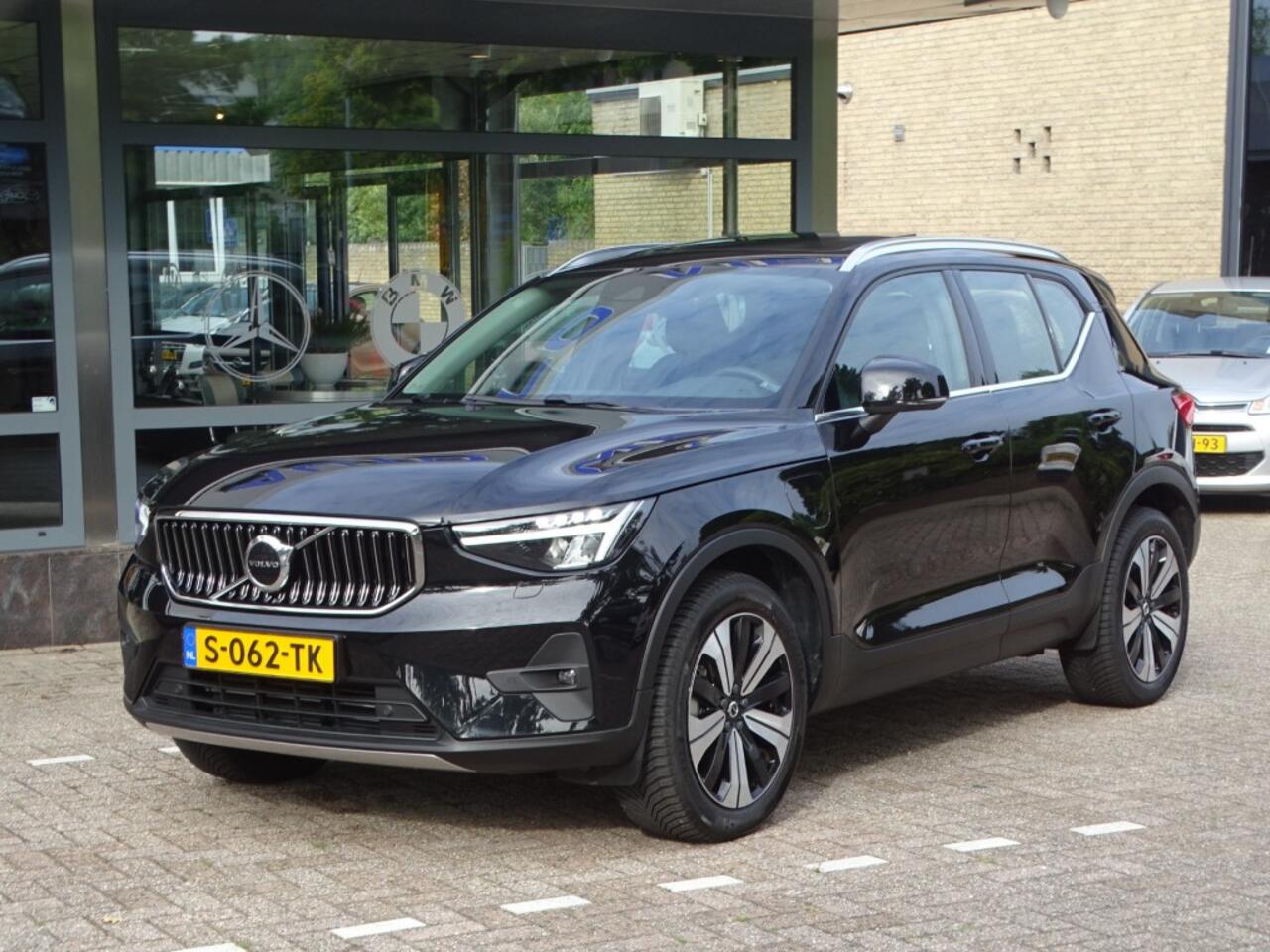 Volvo XC40 1.5 T5 Plug-in hybrid Ultimate Bright Panoramadak 1e Eig.