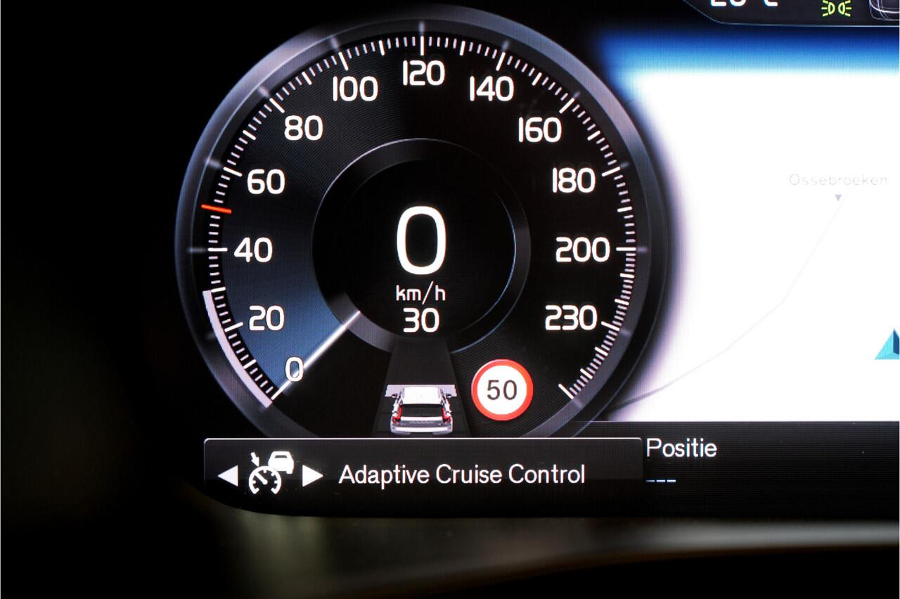 Volvo XC40 1.5 T5 Plug-in Hybrid 193kW/262pk DCT7 Ultimate Dark PANORAMADAK + HARMAN/KARDON + EL.TREKHAAK + ADAPT.CRUISE + PILOT ASSIST + NAVI SENSUS + BLIS + LANE ASSIST + EL.STOELEN + STOEL-&STUURVERWARMING + CAMERA + KEYLESS + PARKSENSOREN V&A + 19" LM-VELGEN!!