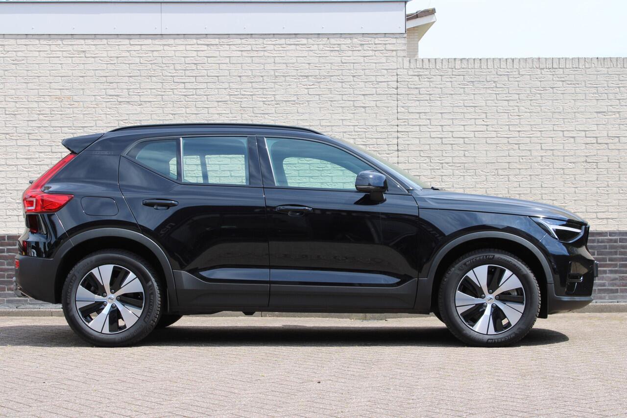 Volvo XC40 1.5 T4 Plug-in hybrid Plus Dark | Trekhaak | H/K | Pilot | Full