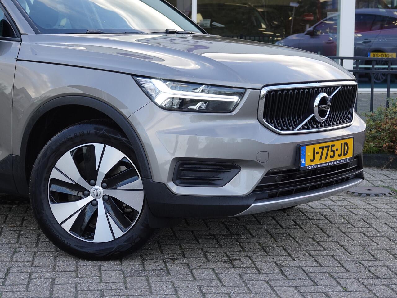 Volvo XC40 1.5 T5 Twin Engine Momentum Pro PILOT + ACC | BLIS | H-LEER | HK AUDIO