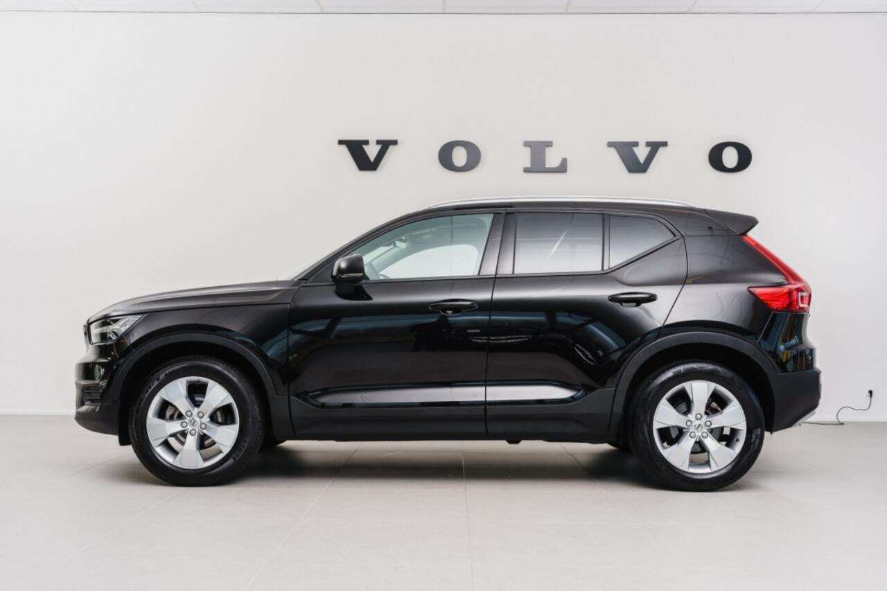 Volvo XC40 T3 Geartronic Momentum Pro, Park Assist Line