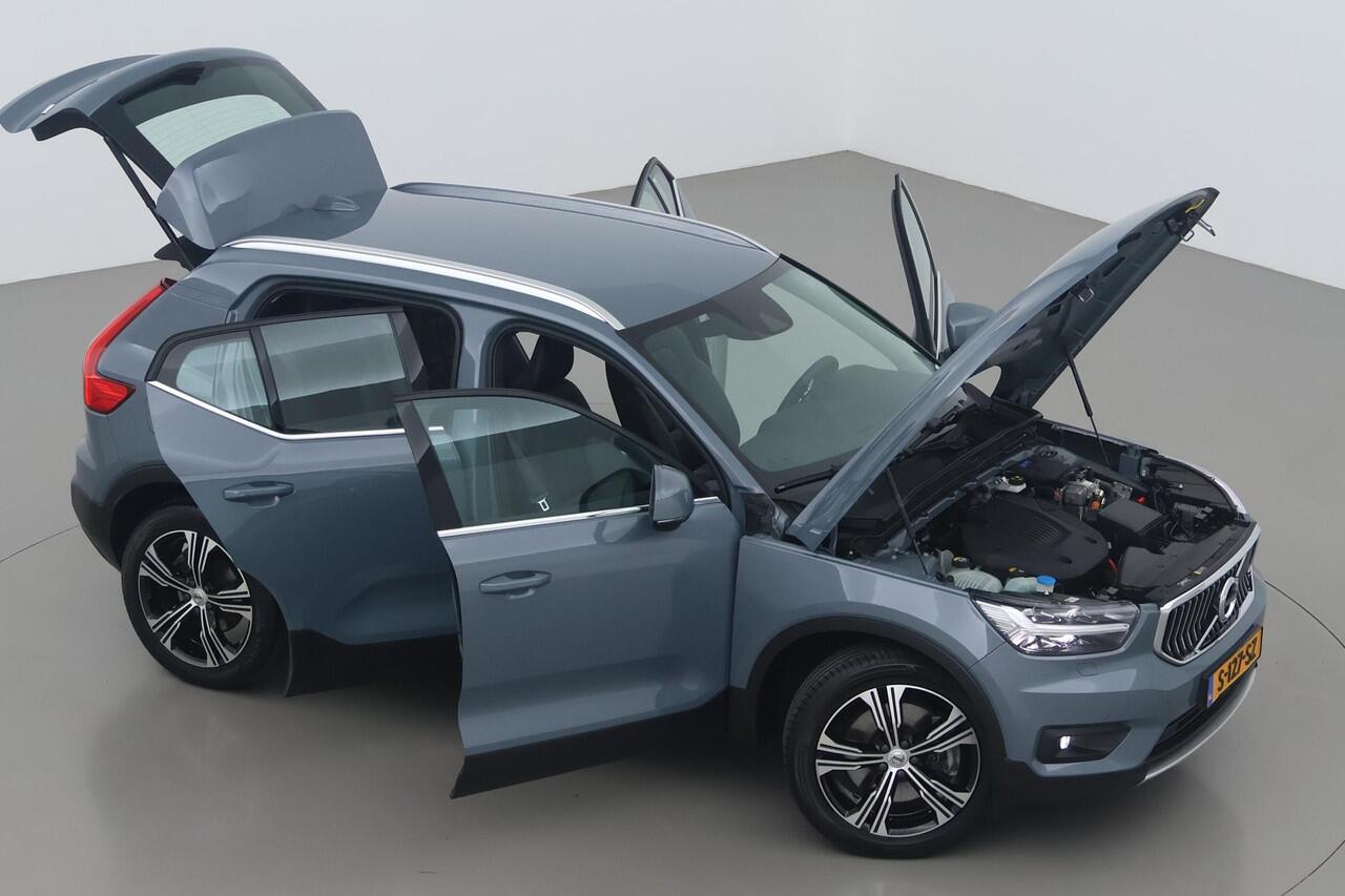 Volvo XC40 T5 Recharge Inscription Expr. | ACC | Leder | Trekhaak | Stoel+Stuurverwarming | Keyless | Camera | Apple Carplay