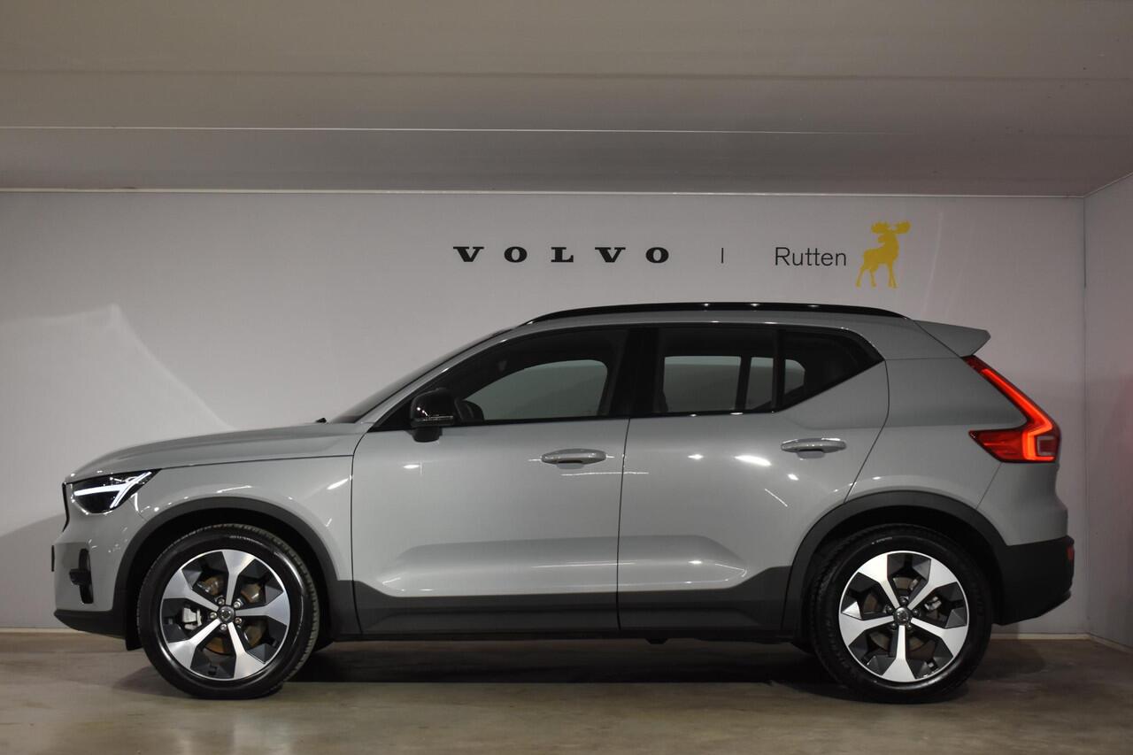 Volvo XC40 B4 211PK Automaat Plus Dark / Navigatie / Adaptive Cruise / Harman Kardon / Stuur- & Stoelverwarming / Elektrische achterklep / Achteruitrijcamera / Elektrische stoelverst. met geheugen / Trekhaak