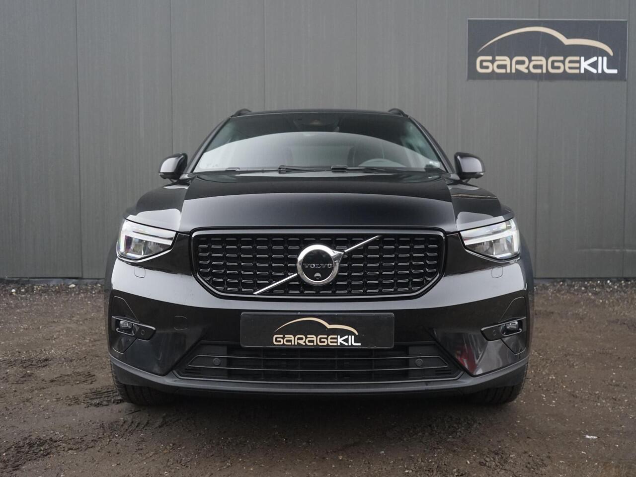 Volvo XC40 1.5 T5 Plug-in hybrid Plus Dark facelift / 1e Eig / Dealeronderh / Stoel- Stuurverwarming / Camera / Carplay / LED / Half leder