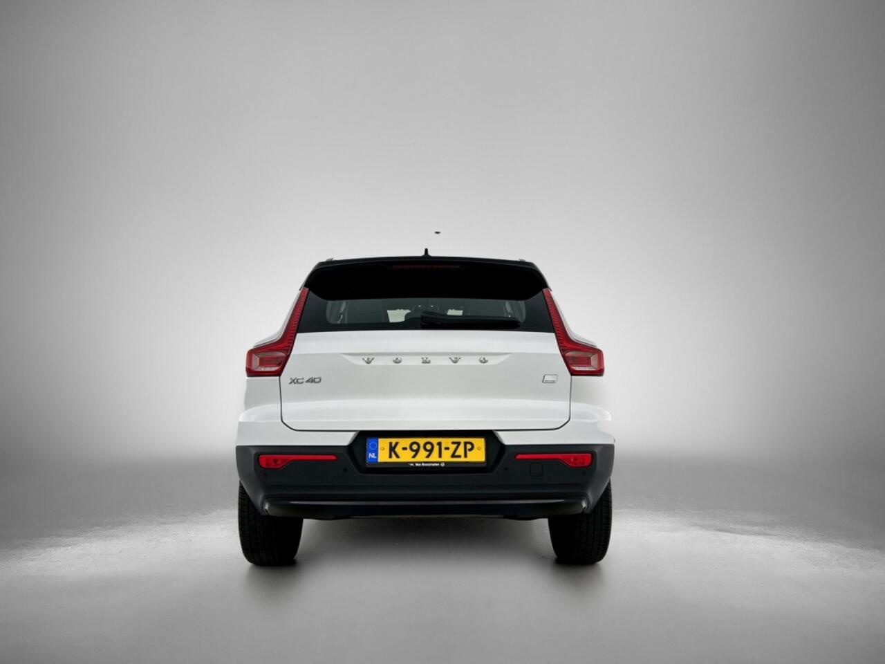 Volvo XC40 1.5 T5 Recharge R-Design | 360º Camera | BLISS |