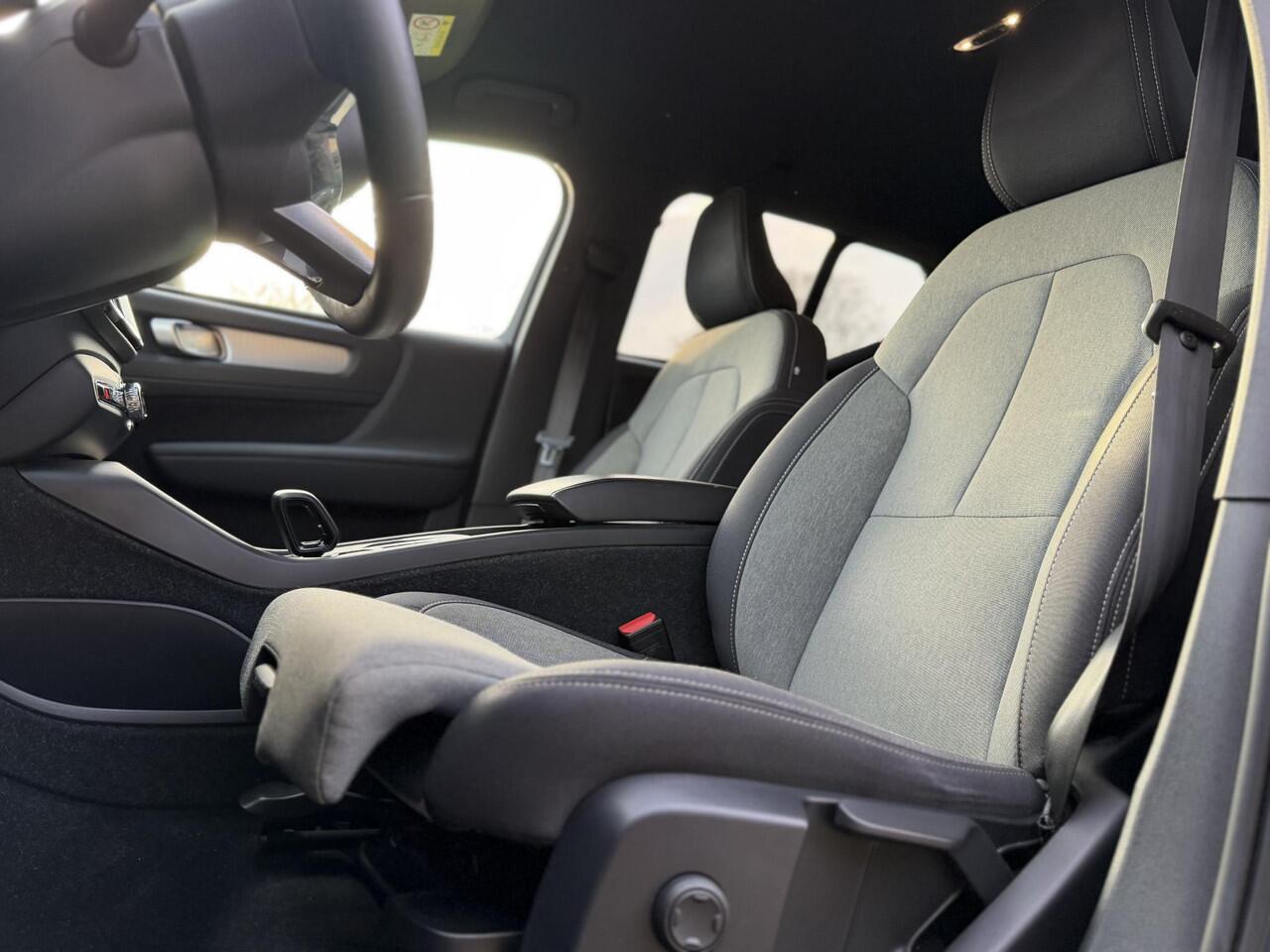 Volvo XC40 T4 Plug-In Hybrid Inscription | Trekhaak | Camera | LED | Cruise | Clima |