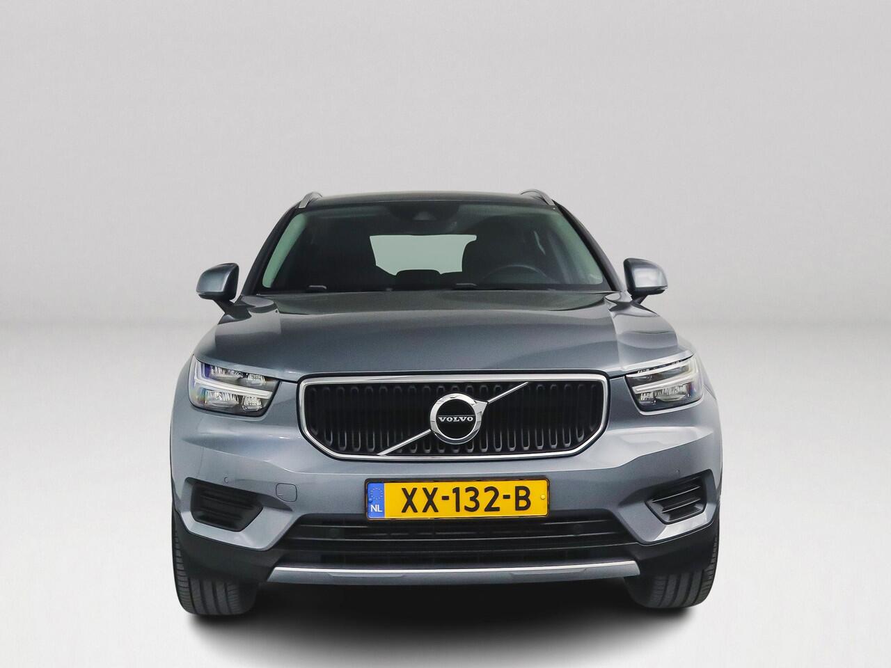 Volvo XC40 T3 Momentum | Parkeercamera