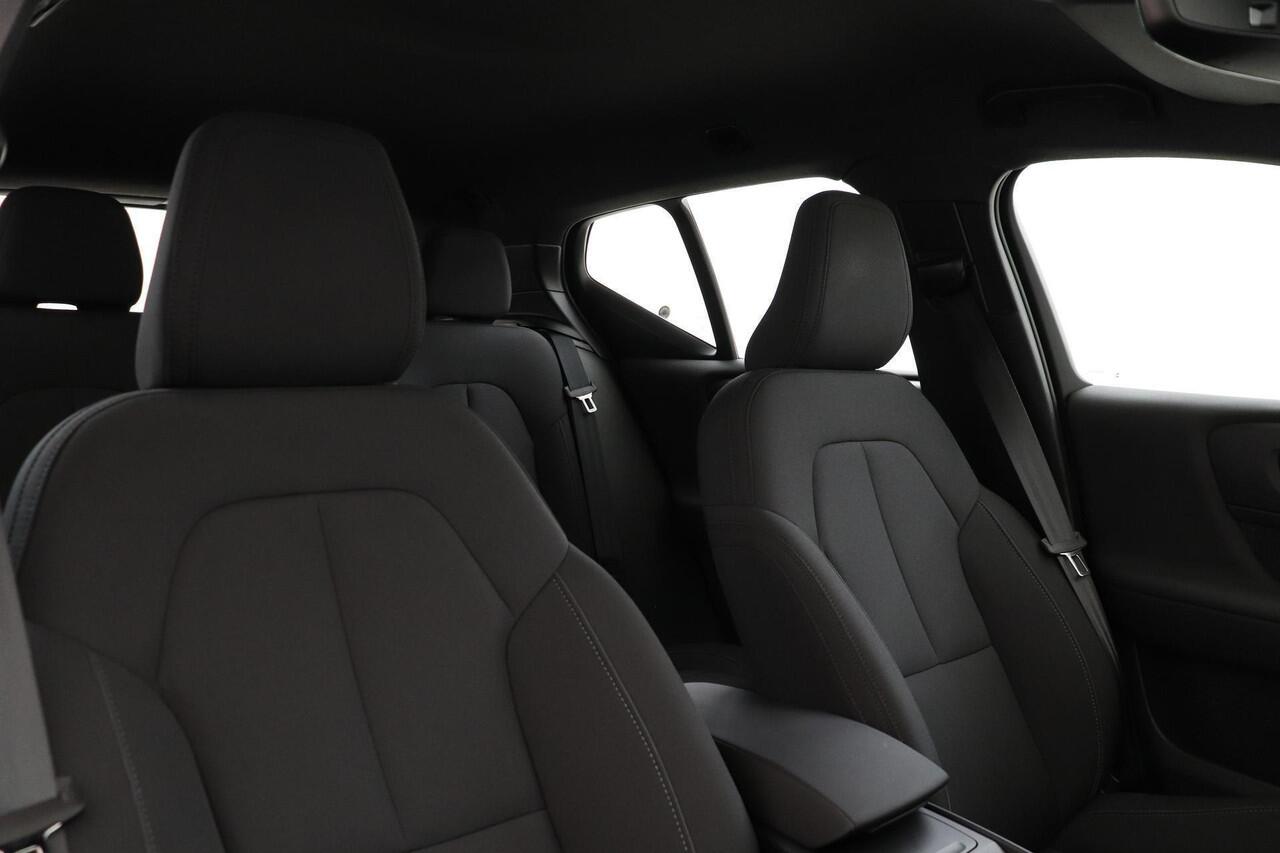 Volvo XC40 SINGLE MOTOR EXTENDED RANGE PLUS 82 kWh -CAMERA|WARMTEPOMP|ADAP.CRUISE|BLIS|KEY-LESS|TREKHAAK