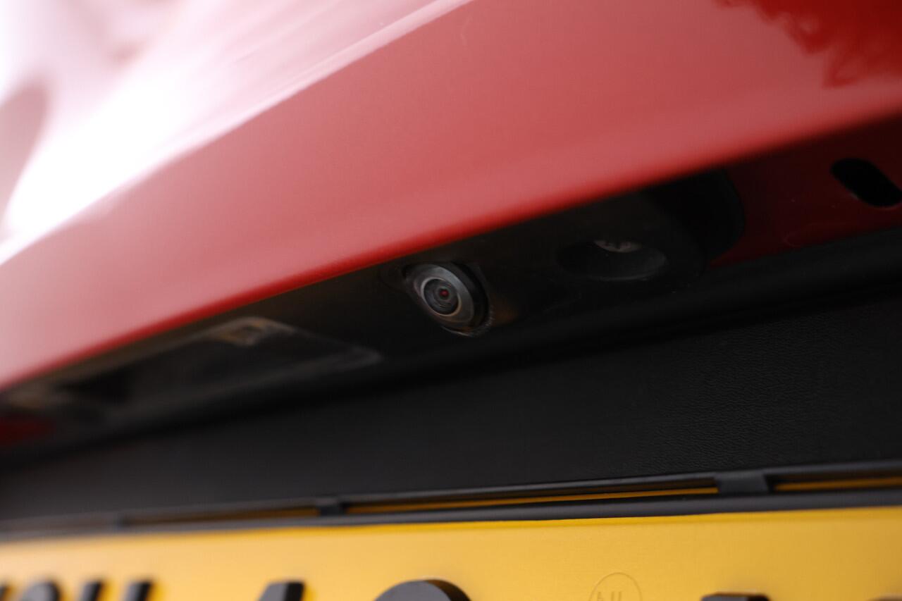 Volvo XC40 2.0 D3 Inscription Stoelverw. Navigatie, Climate,