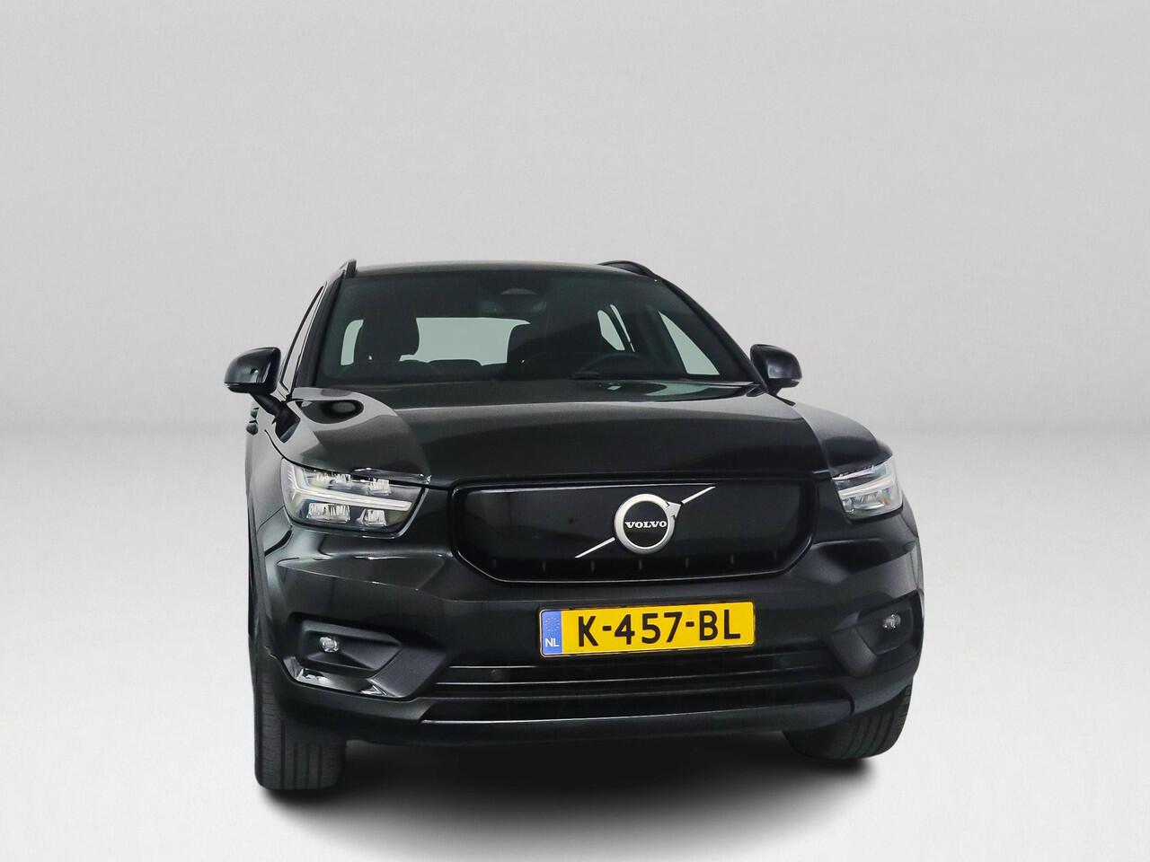 Volvo XC40 P8 AWD R-Design | Park Assist | Stoel- en Stuurverwarming | Trekhaak