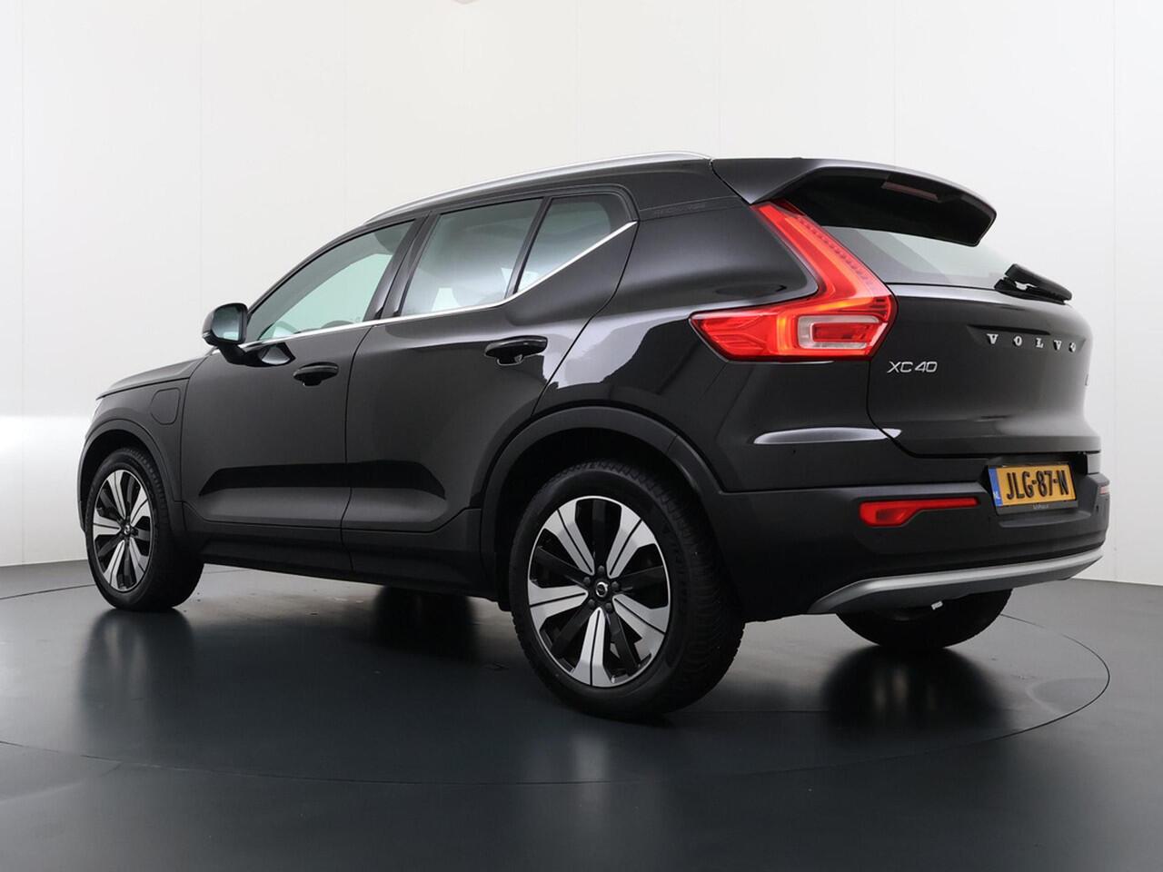 Volvo XC40 1.5 T5 Recharge Ultimate Bright Trekhaak/Panodak/HarmanKardon etc.