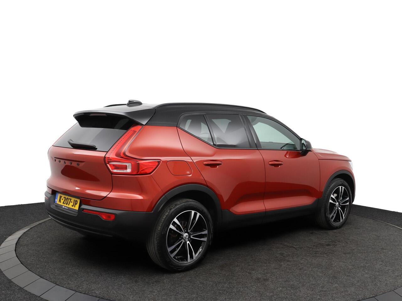 Volvo XC40 1.5 T2 R-Design Parkeer sensoren | Dodehoek | Dealer onderhouden