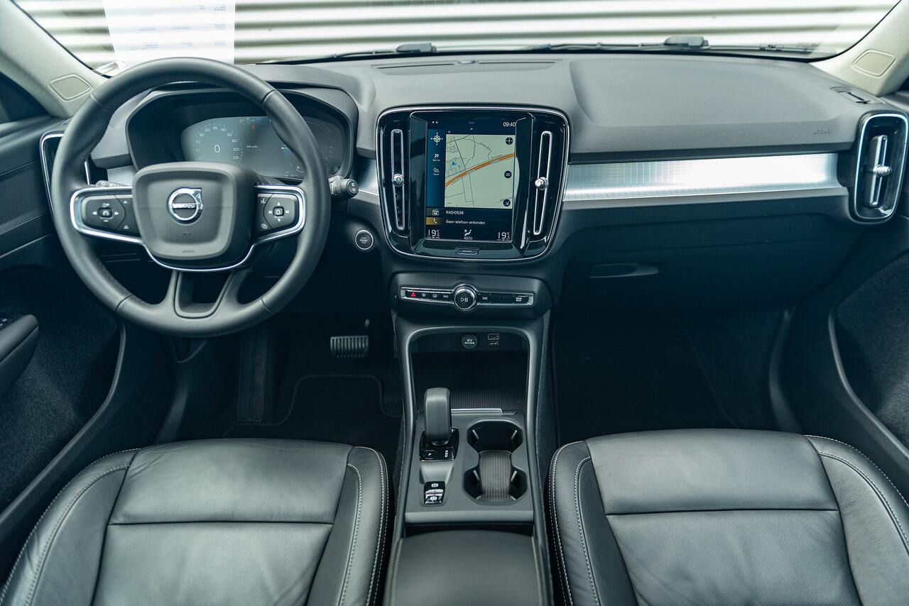 Volvo XC40 T5 Aut. Plug-in Hybrid Inscription Leder Parkeercamera Panoramadak 262pk