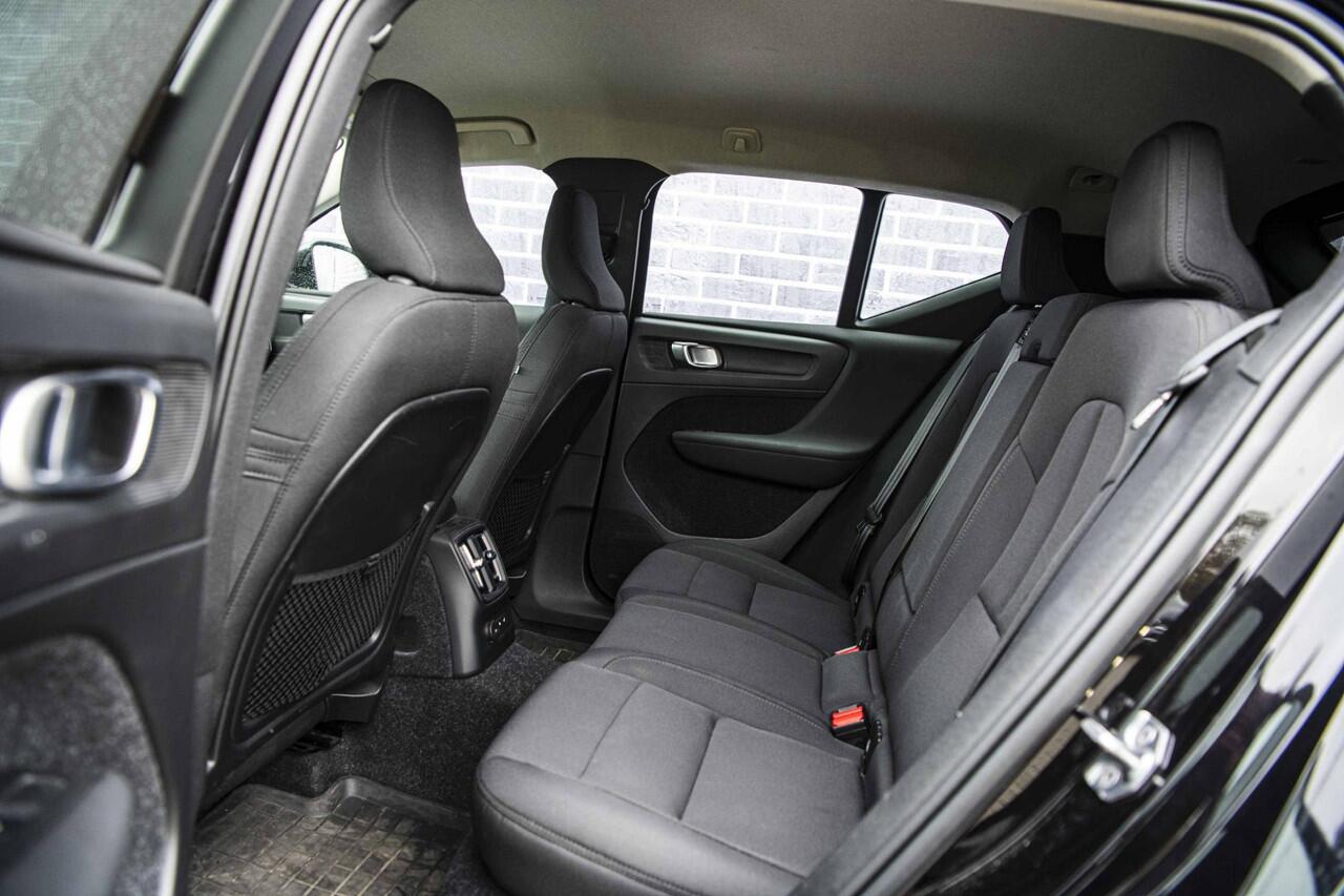 Volvo XC40 1.5 T5 Recharge Business Pro | Adaptieve Cruise Control | Stoel/Stuurverwarming | Camera | BLIS |