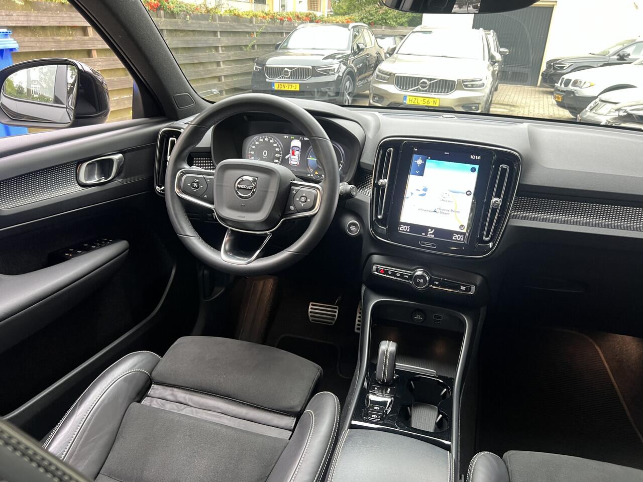Volvo XC40 1.5 T5 Recharge R-Design Navigatie Carplay Onderhoudsboekjes