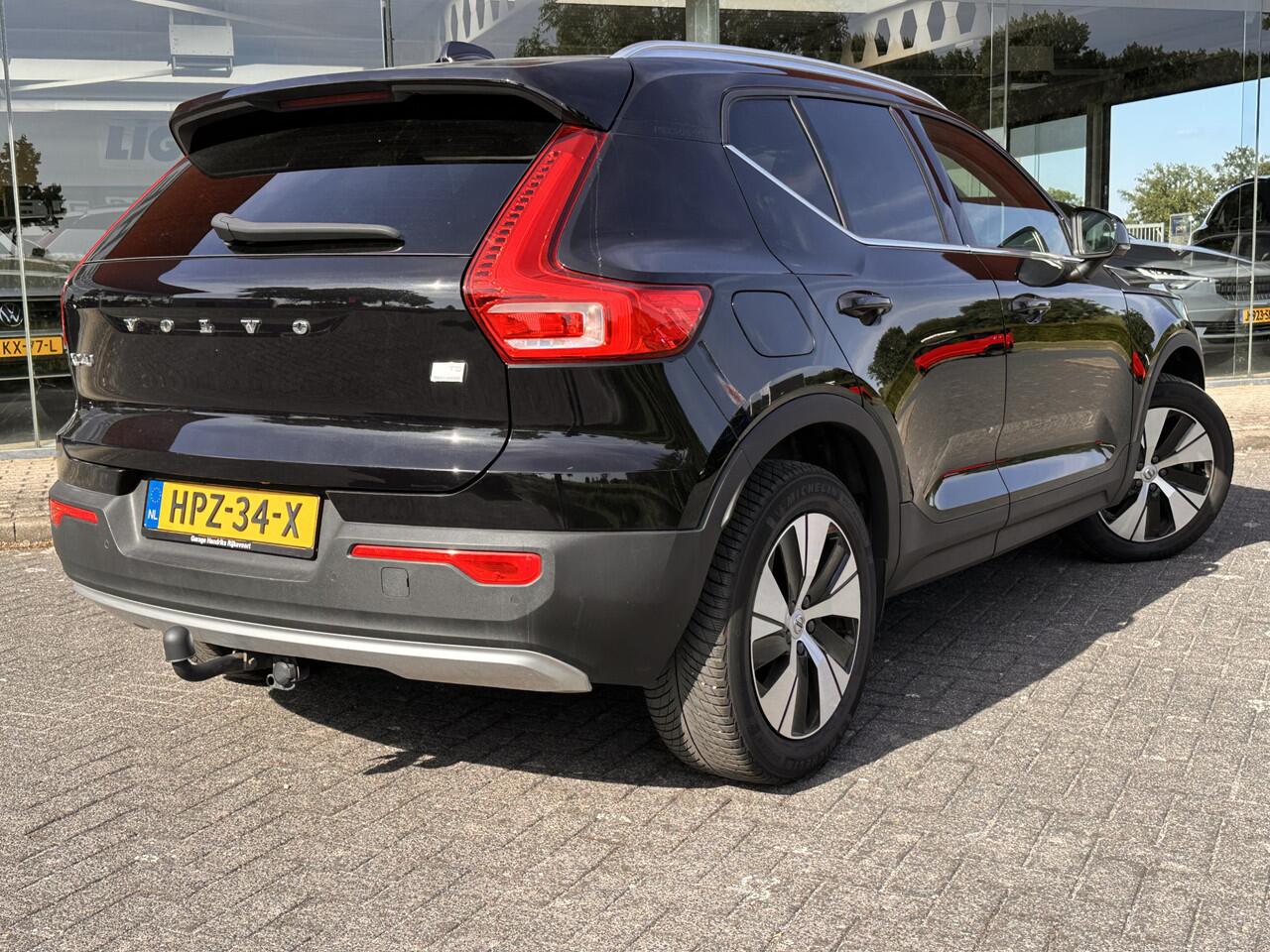 Volvo XC40 1.5 T5 Recharge Inscription | Leder | Trekhaak 1800kg | | LED | Camera | (occasion)