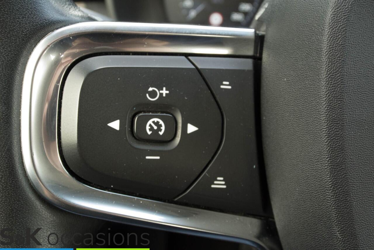 Volvo XC40 1.5 T4 Recharge panoramadak 360cam Trekhaak