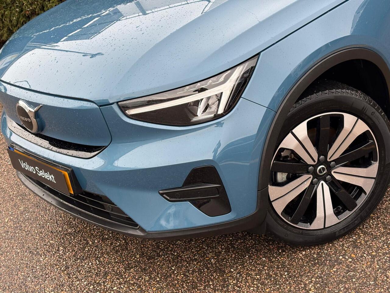 Volvo XC40 Recharge Core | DAB | Camera | Climate control