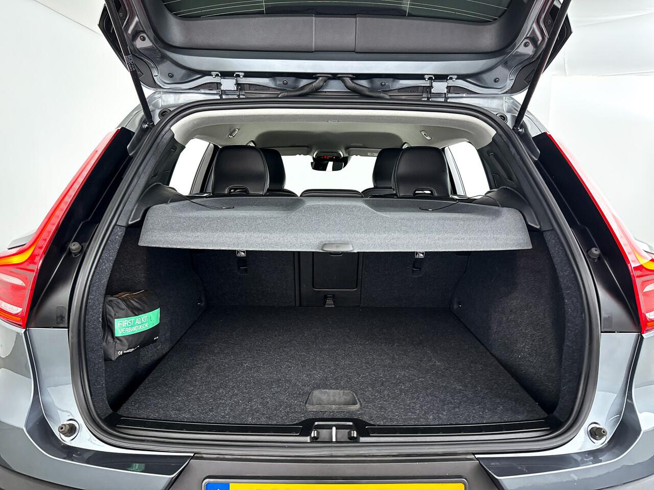 Volvo XC40 T3 Momentum | Parkeercamera