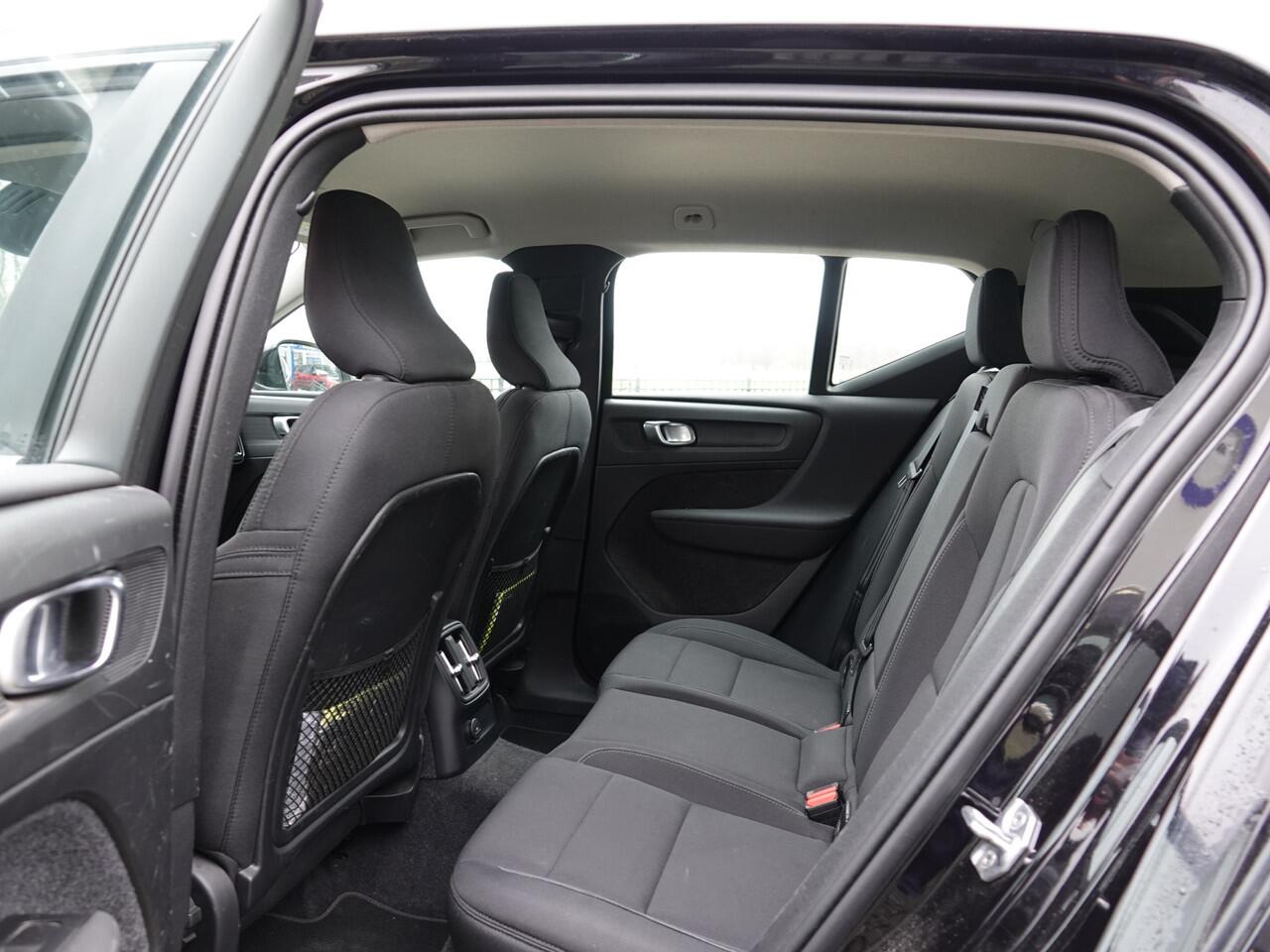 Volvo XC40 1.5 T4 Recharge Inscription Expr. NAVI | ECC | LED | CRUISE | PDC