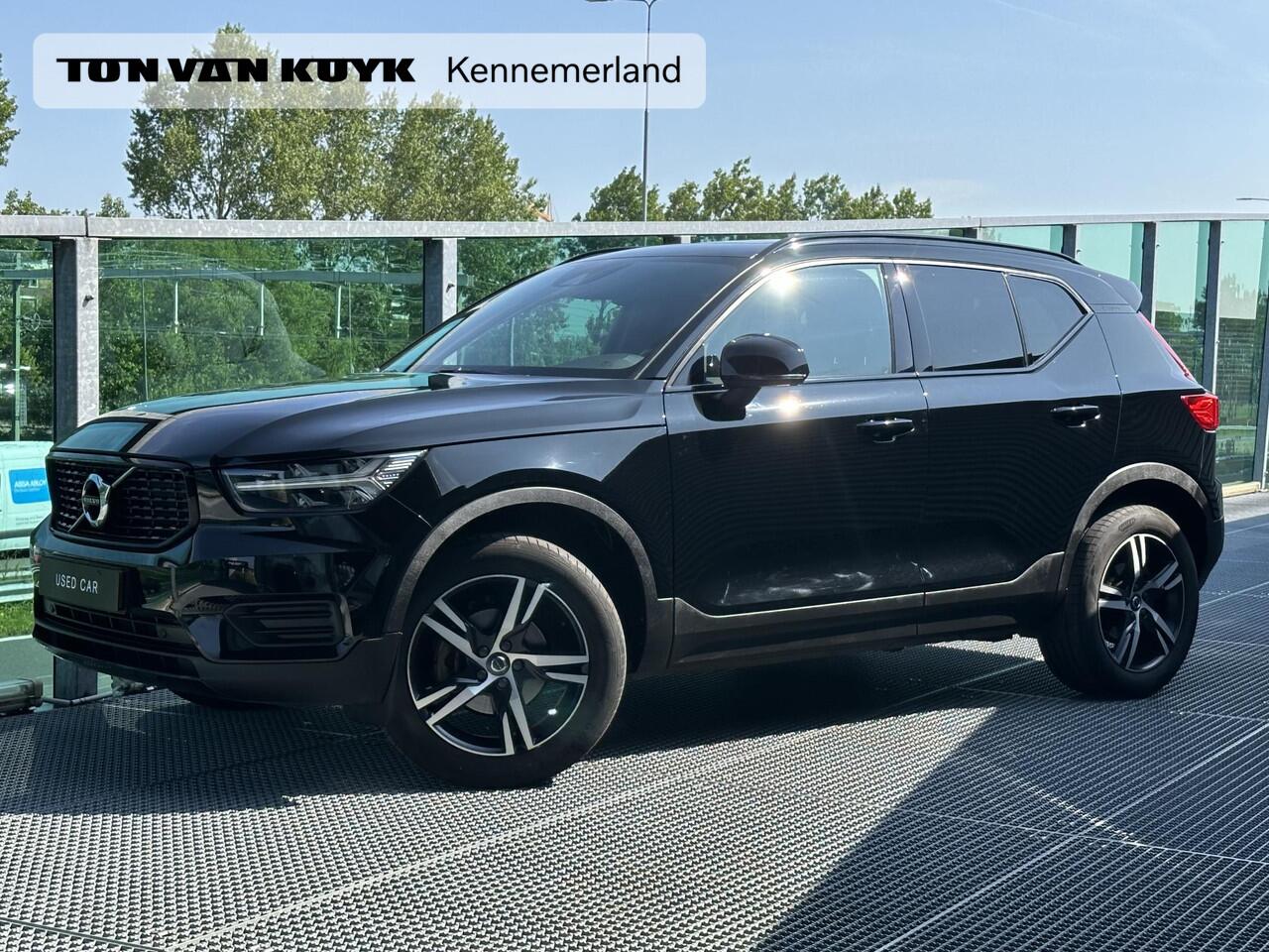 Volvo XC40 1.5 T3 R-Design Automaat, Panoramadak, Trekhaak semi elektrisch inklapbaar, Driver assist, BLIS, Intellisafe, Stoelverwarming, Stuurverwarming