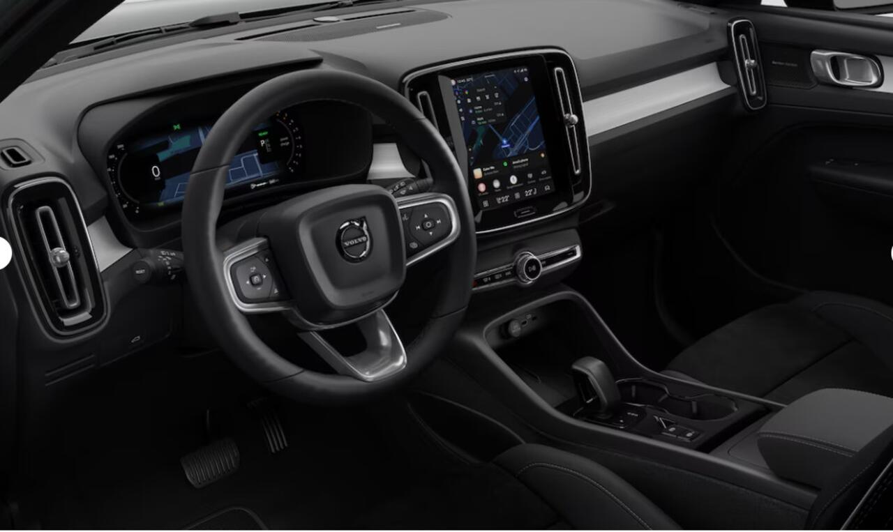 Volvo XC40 B4 Plus Dark l Verwarmbare voorruit l Visual Park Assist