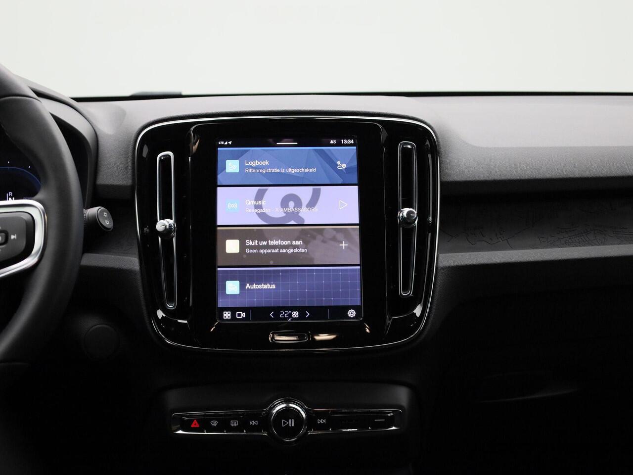 Volvo XC40 Recharge Core | DAB | Camera | Climate control | CarPlay