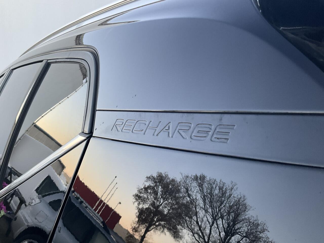 Volvo XC40 1.5 T5 262pk Recharge R-Design Pano Stoel/Stuurverw.Trekhaak Harman Kardon Blis