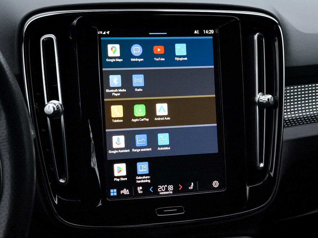 Volvo XC40 Recharge P8 AWD R-Design 3-Fase 1e-Eig. & Dealer-Onderh. BOVAG-Garantie. NL-Auto.