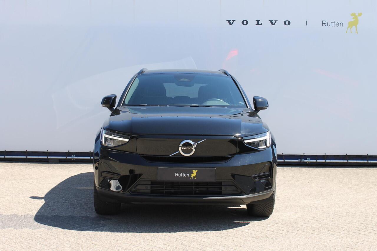 Volvo XC40 231PK Single Motor 70 kWh Core Nubuck bekleding / Google Navigatie / Warmte Pomp / Climate pack / Privacy Glass / Camera achter