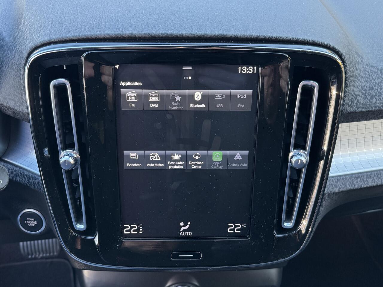 Volvo XC40 1.5 T2 Momentum Business Automaat Navi Camera Carplay