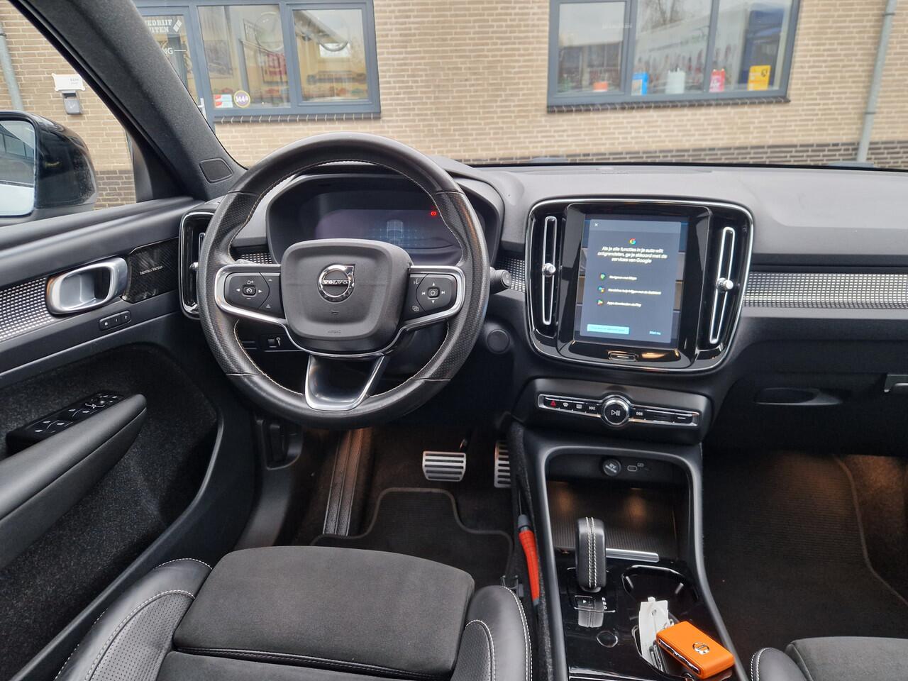 Volvo XC40 Recharge P8 AWD R-Design NL Auto | Pano | Harman Kardon | 360 Cam NL AUTO