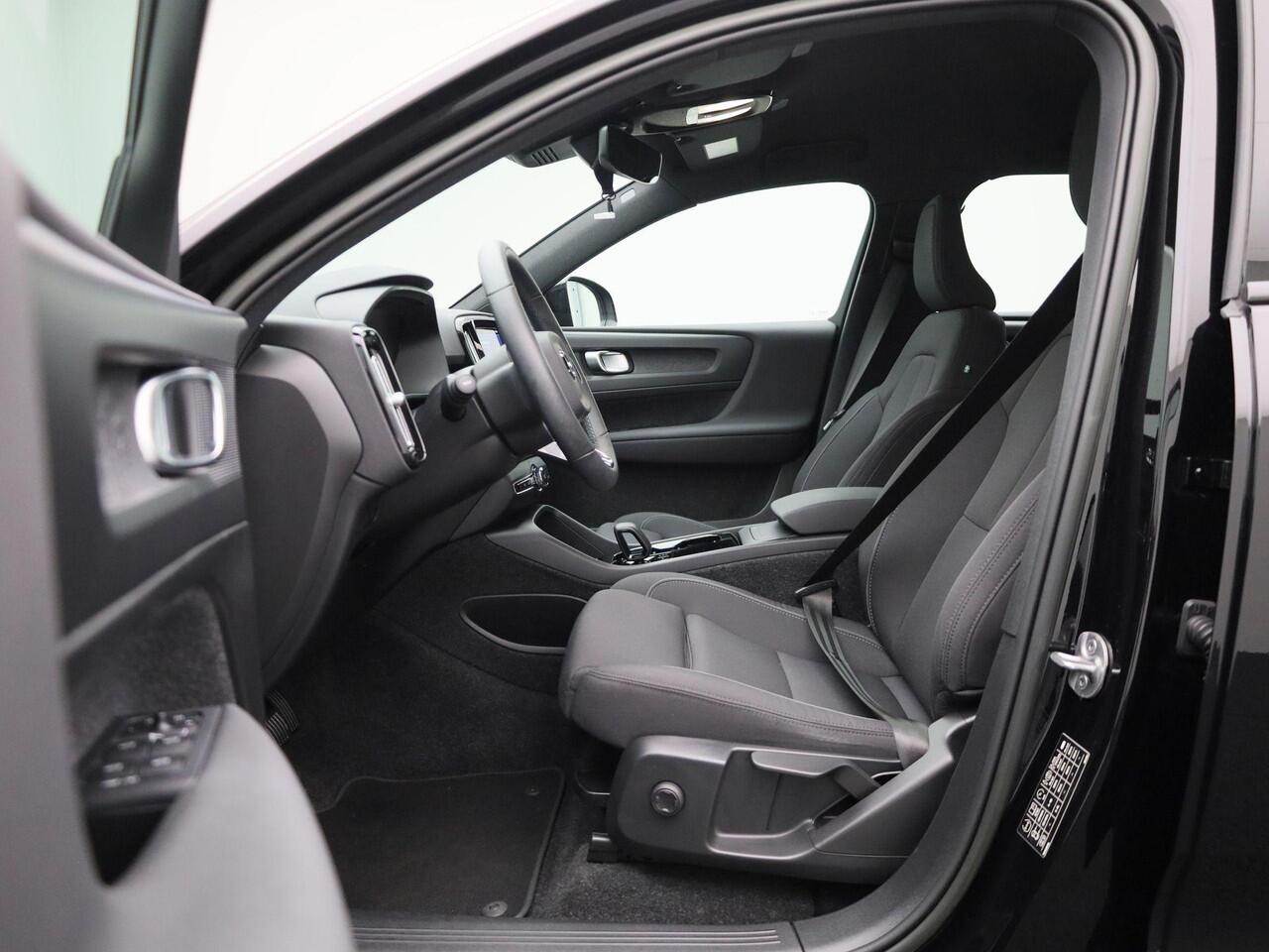 Volvo XC40 Recharge Core