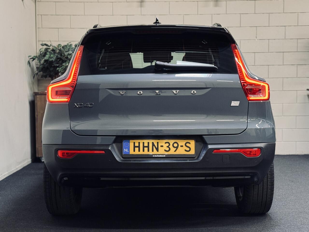 Volvo XC40 1.5 T5 Recharge R-Design | 20" | Panorama | Camera