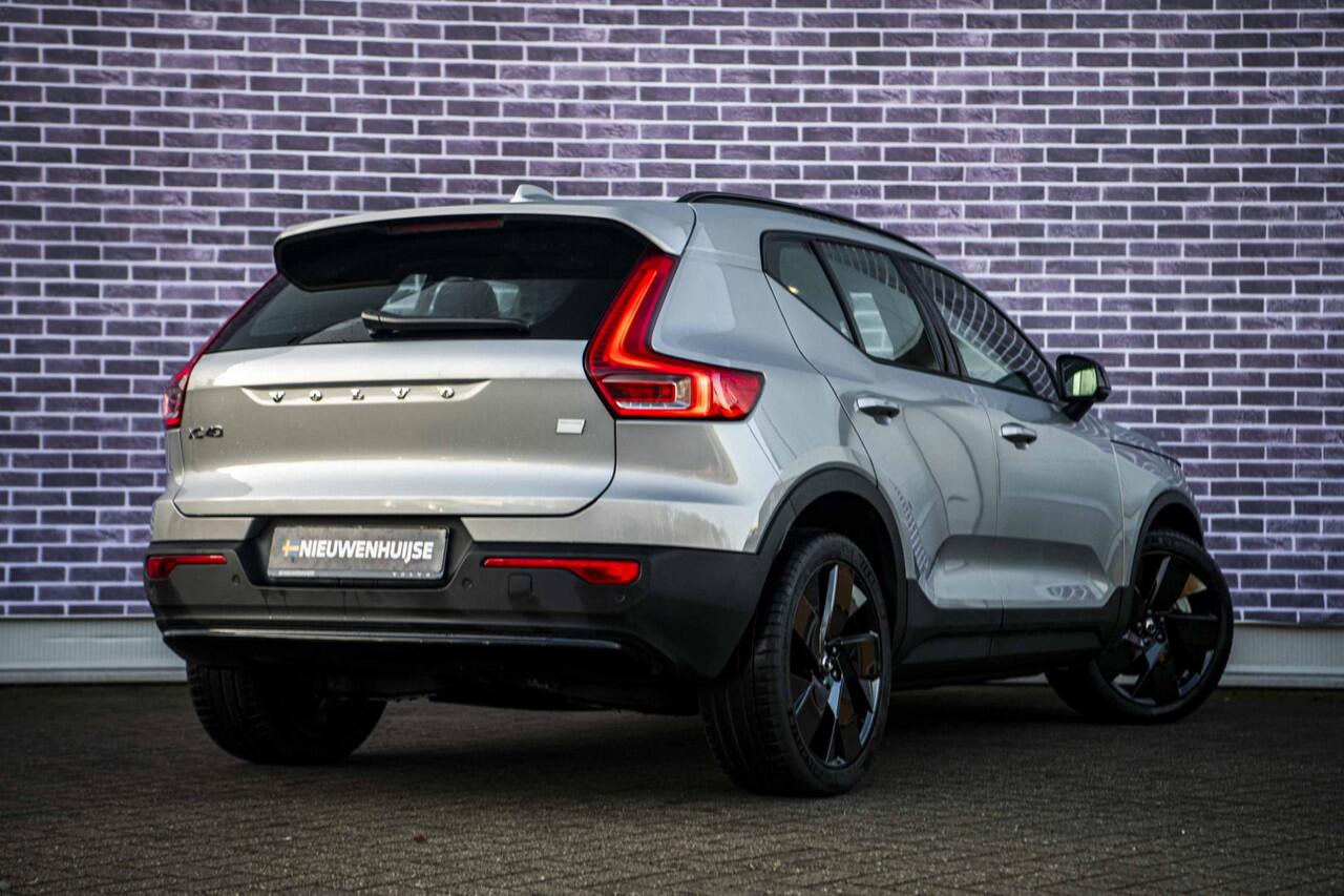 Volvo XC40 Single Motor Extended Range Plus 82 kWh | Black Edition velgen | Verwarmbare voorstoelen | Verwarmbaar stuurwiel | Warmtepomp | Adaptieve cruisecontrol | BLIS |