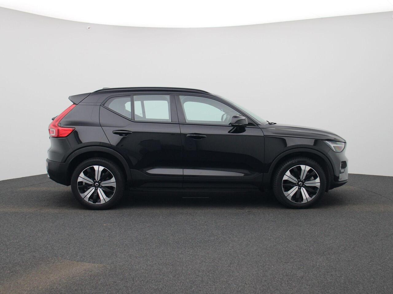 Volvo XC40 Recharge Core | DAB | Camera | Climate control | CarPlay