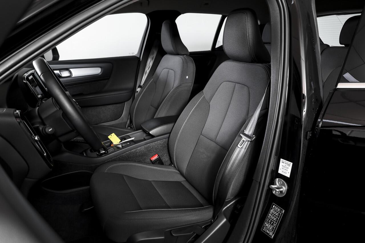 Volvo XC40 1.5 T4 Recharge Inscription | Dig. Cockpit | Cruise | PDC | NAV + App. Connect | ECC | DAB | Elek. Klep | LM 18" | 3865