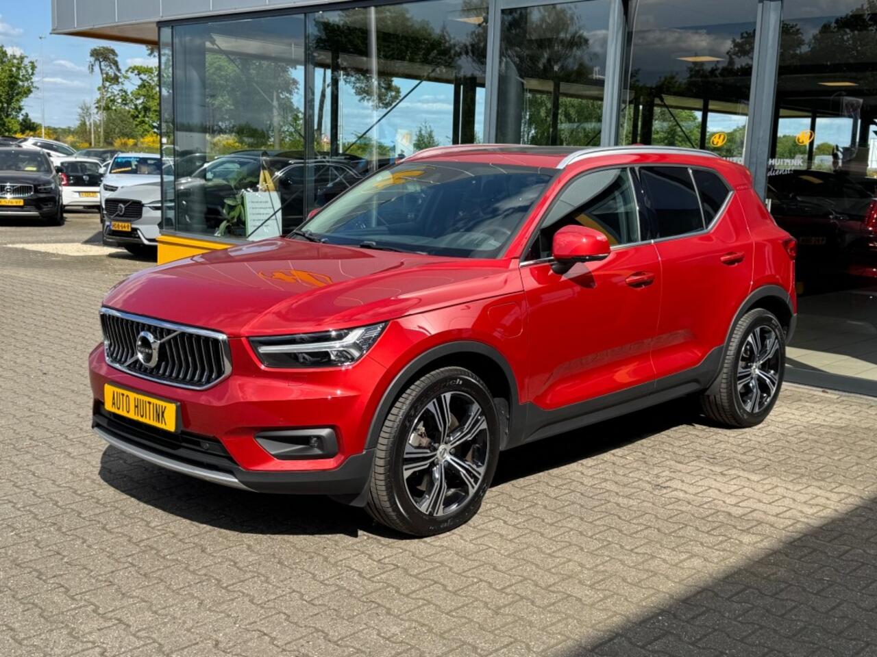 Volvo XC40 1.5 T4 Inscription - leer - panoramadak - camera