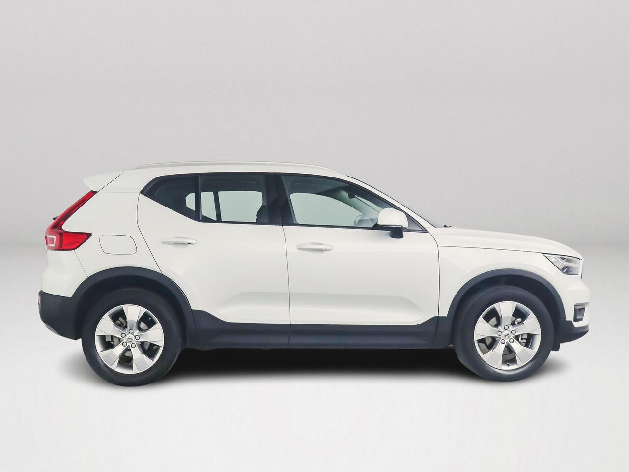 Volvo XC40 T2 Business Pro | Navigatie | Parkeercamera | Airco |