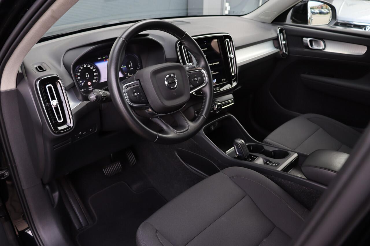 Volvo XC40 1.5 T5 Recharge Inscription | DAB | Carplay | 18 Inch |