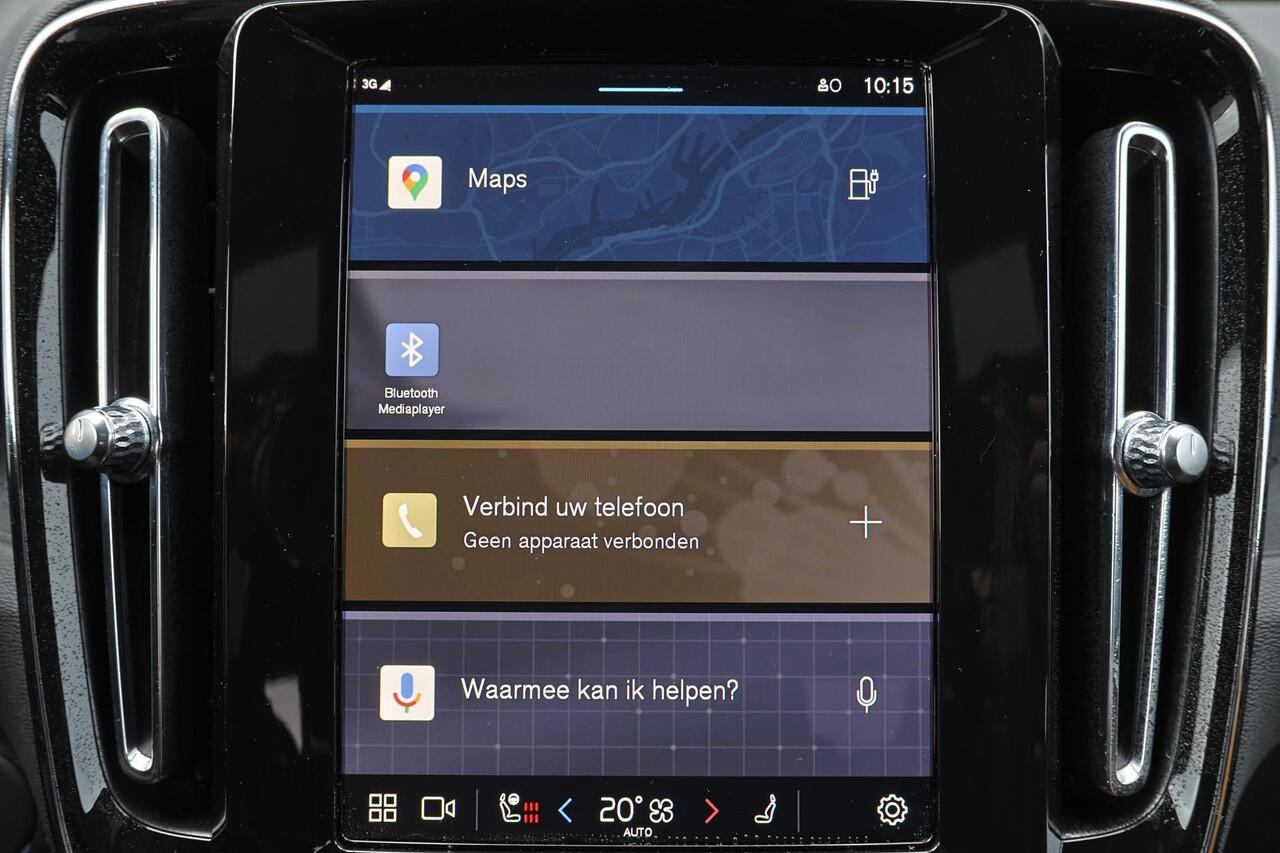 Volvo XC40 Recharge Twin Plus 82 kWh - IntelliSafe Assist & Surround - Parkeercamera achter - Verwarmde voorstoelen & stuur - Parkeersensoren voor & achter - Draadloze tel. lader - Warmtepomp - Extra getint glas - Elektr. inklapbare trekhaak - 19' LMV