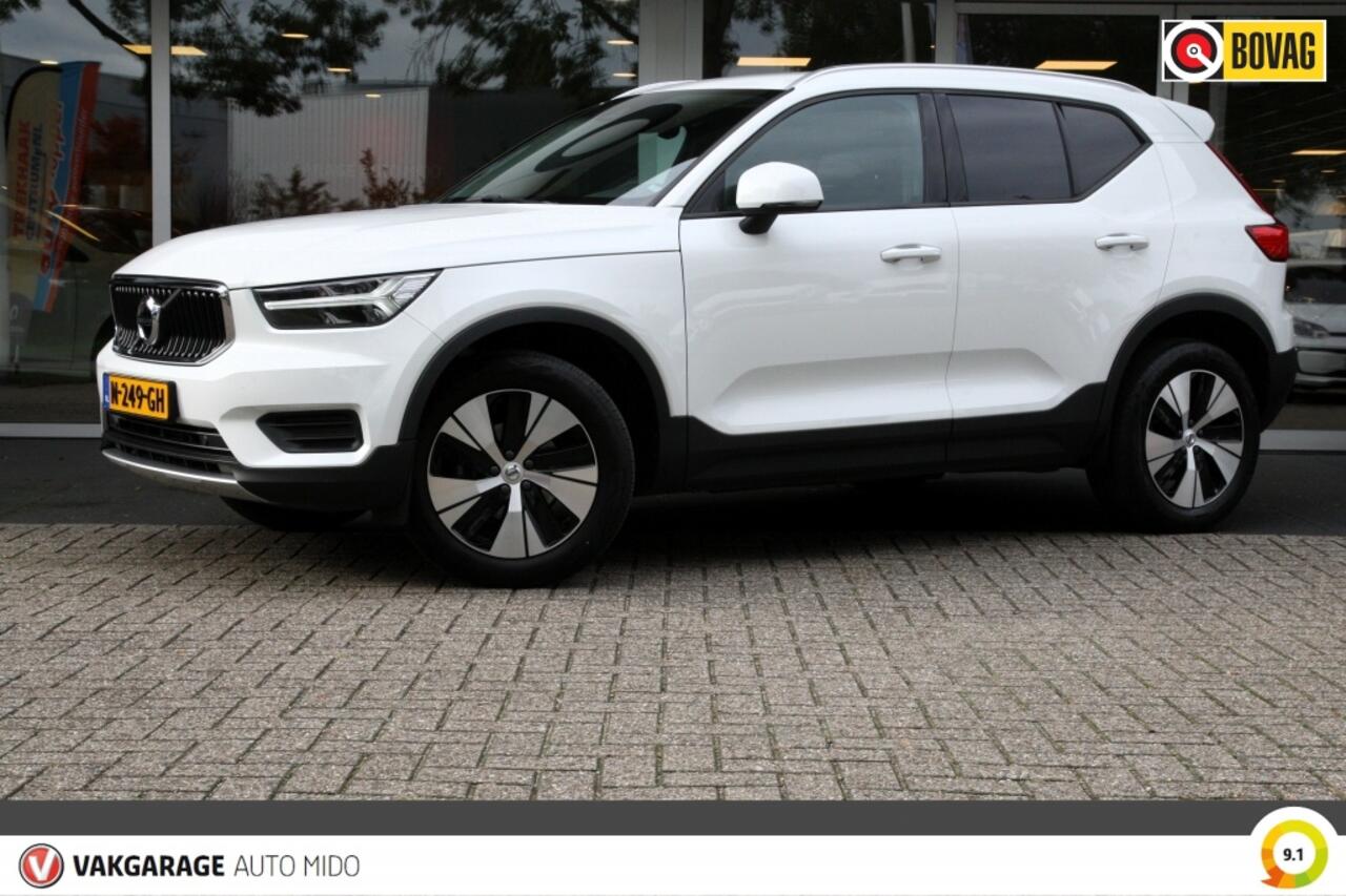 Volvo XC40 1.5 T3 Momentum Pro | Leder interieur | Winterbanden set